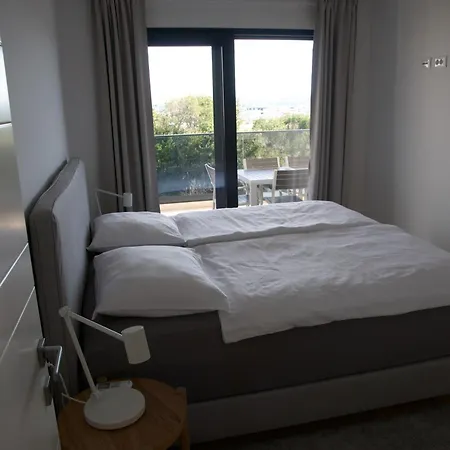 Nikola Luxury Borik זאדאר